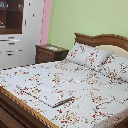 Vila Topuzi Pogradec